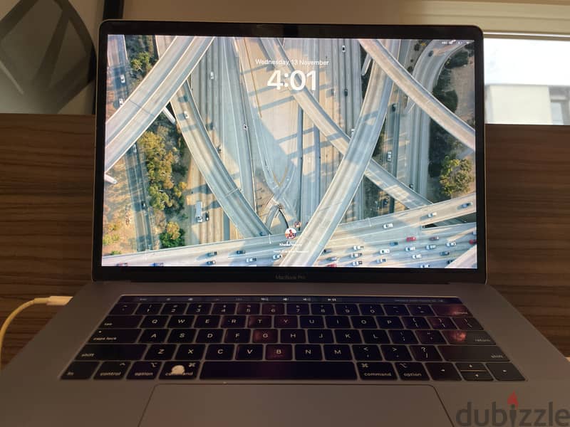 Macbook pro 2018 15 inch 3