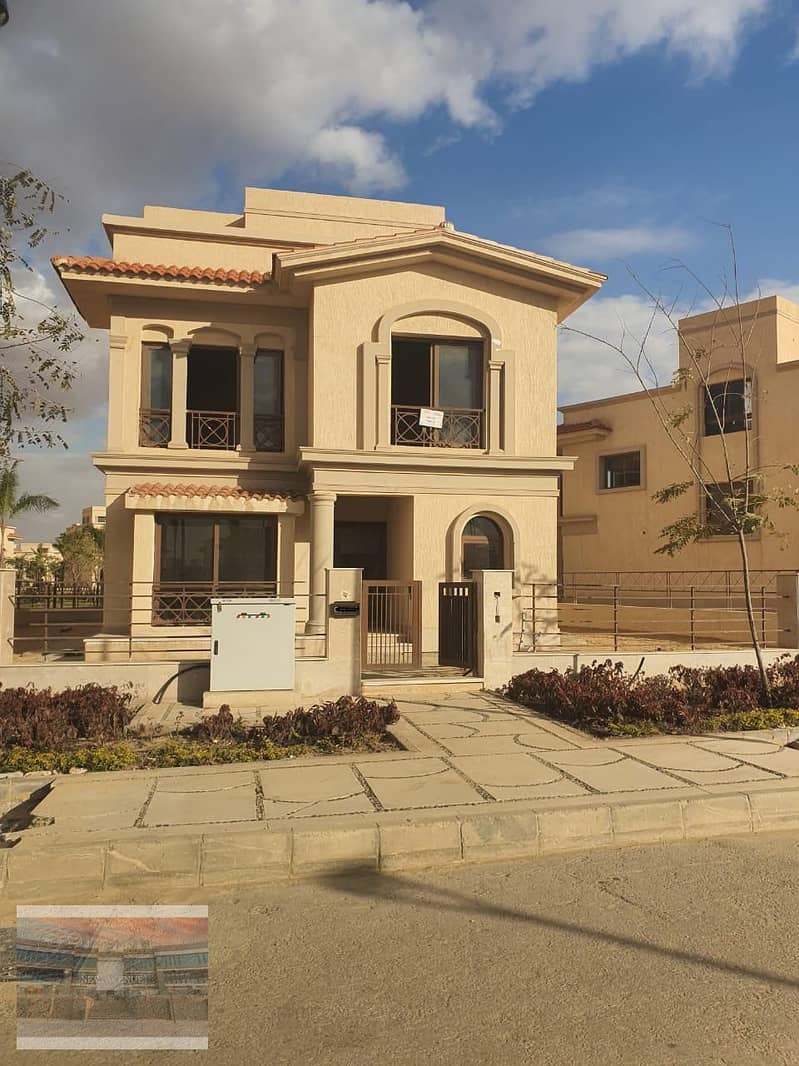 Ready To Move Standalone -3 bedroom-very prime location with installments - in  Madinaty 0