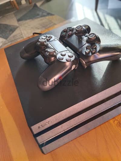 Playstation 4 pro 1TB