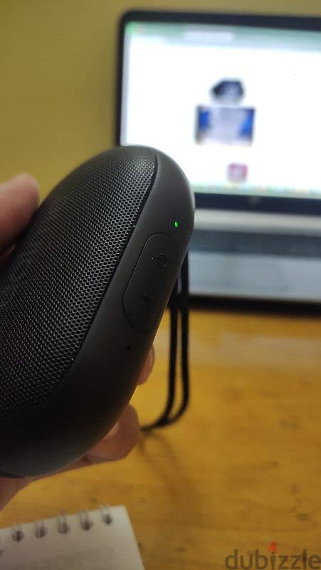 Redmi pocket Bluetooth speaker 0