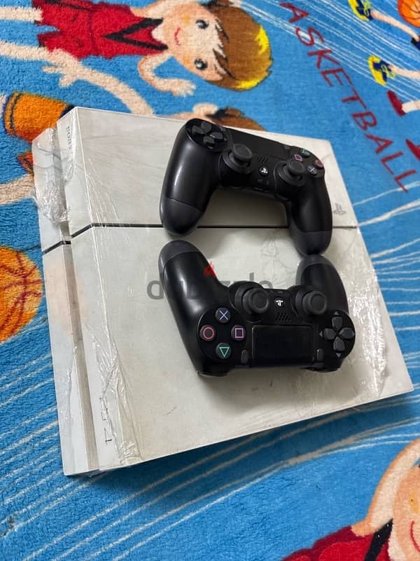 ps4 ٥٠٠ جيجا 0