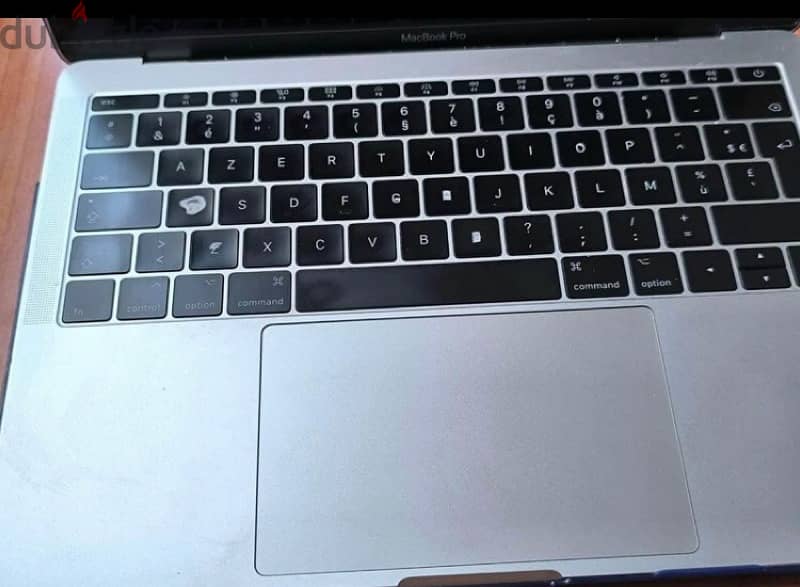 Apple MacBook Pro 2017 1