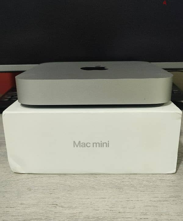 Macmini m2 1