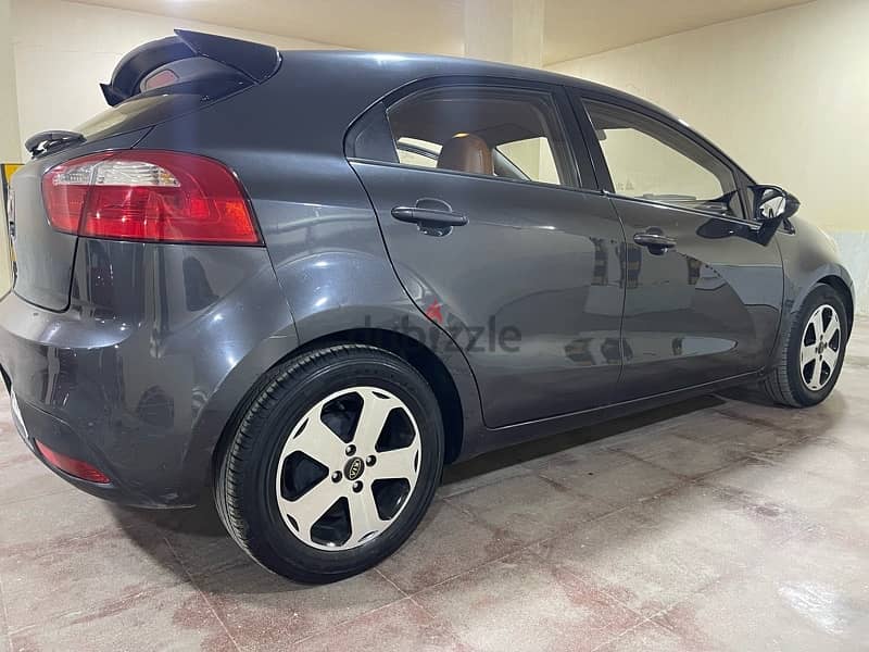 Kia Rio 2015 3