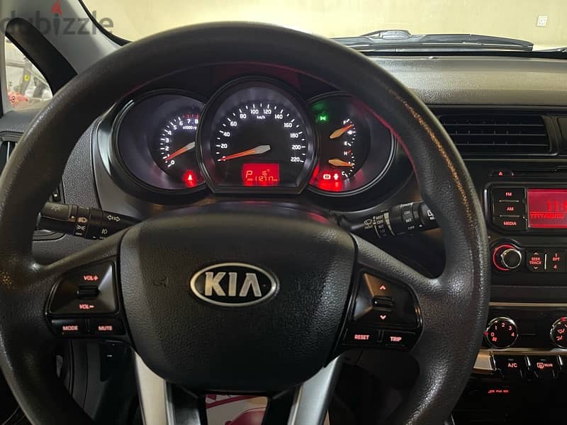 Kia Rio 2015 4