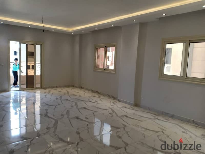 Apartment for sale in front of the American University next to Southern 90th Street, finished, ultra super luxury, in Southern Lotus View Garden 0