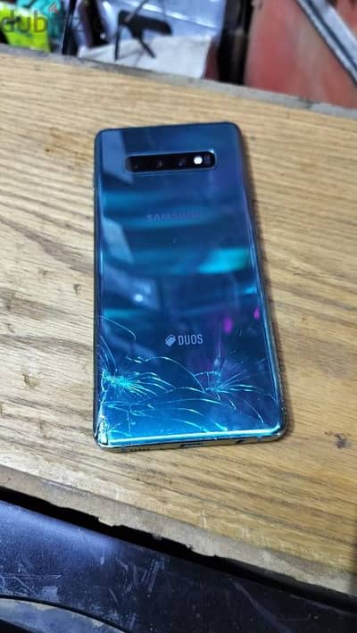 s10 plus