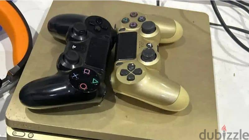 Playstation 4 Gold edition 500 GB 0