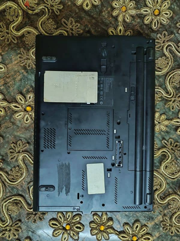 lenovo T420 /ssd 128 /hdd 500 /Ram 6 gb 5