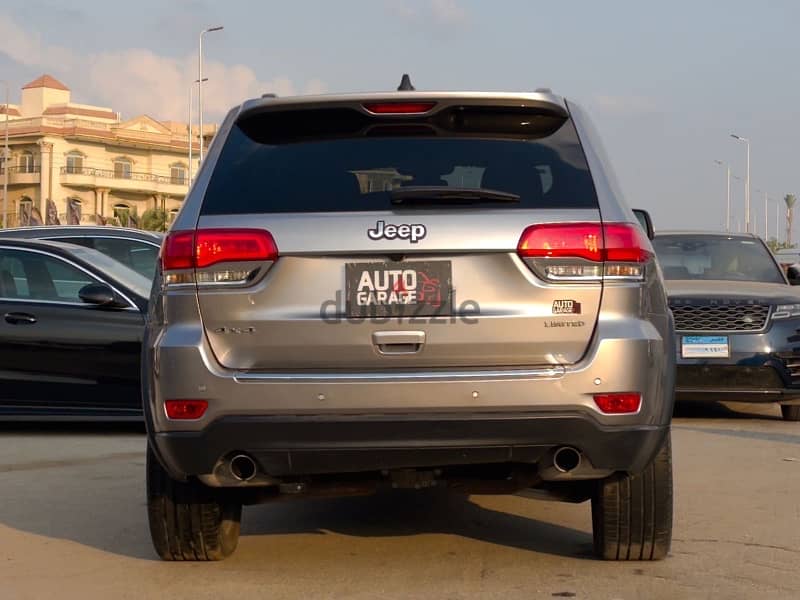 Jeep Grand Cherokee 2022 4