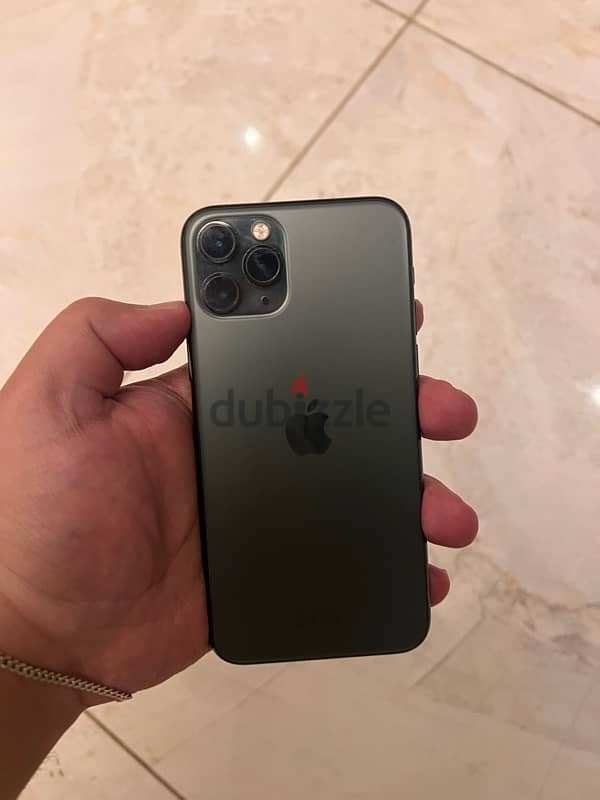 iphone 11 pro 2