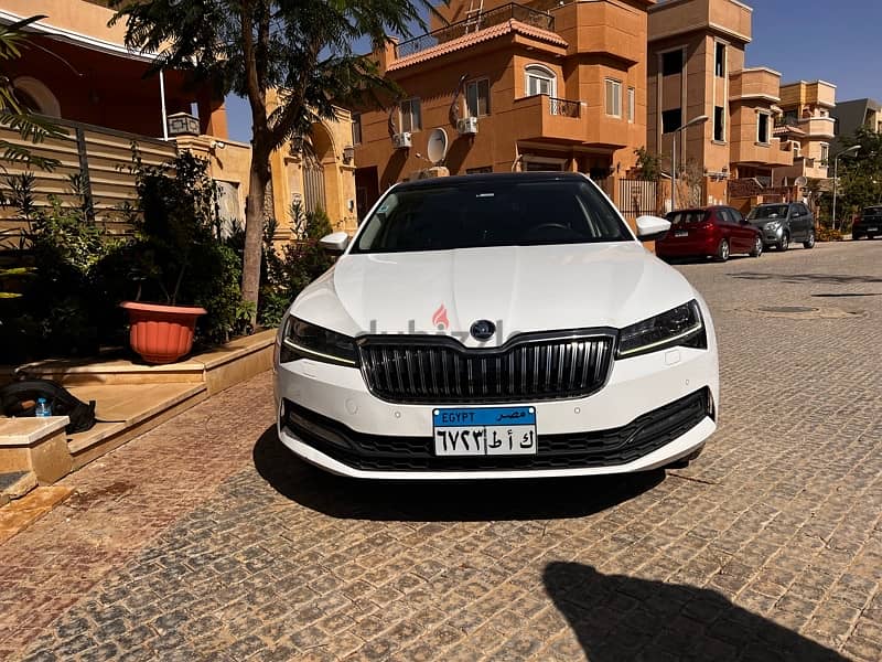 Skoda Superb 2021 0