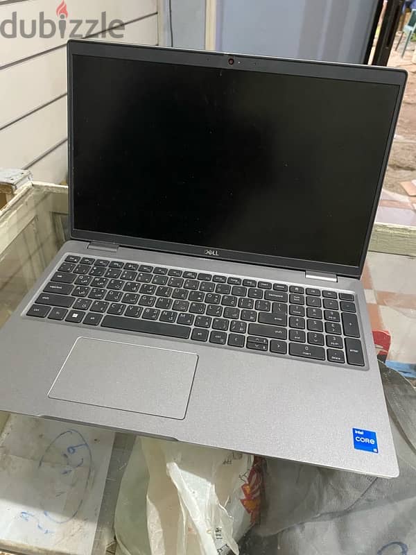 Dell latitude 5530 للبيع لابتوب 4