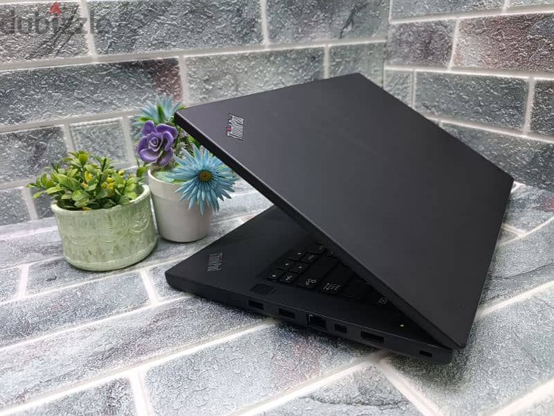 Laptop Lenovo Thinkpad T470p بسعر خرافي 3