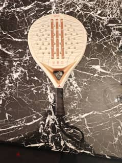 Adidas padel racket like new مضرب بادل 0