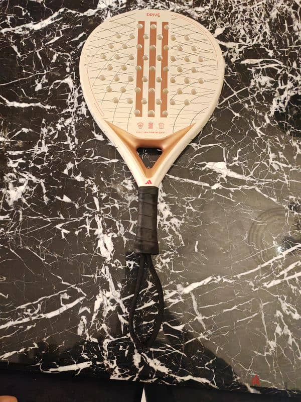 Adidas padel racket like new مضرب بادل 1