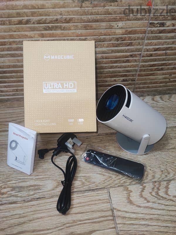 بروجيكتور Smart projector HY300 3