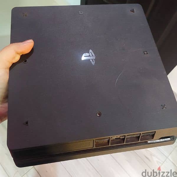 playstation 4 slim 3