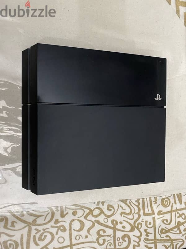 Ps4 للبيع 3