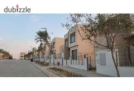 Townhouse for sale, 226 meters, delivery soon, lowest down payment and lowest market price in Palm Hills, New Cairo 0