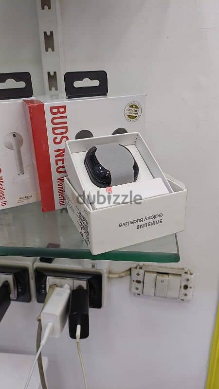 Samsung Galaxy buds live 0