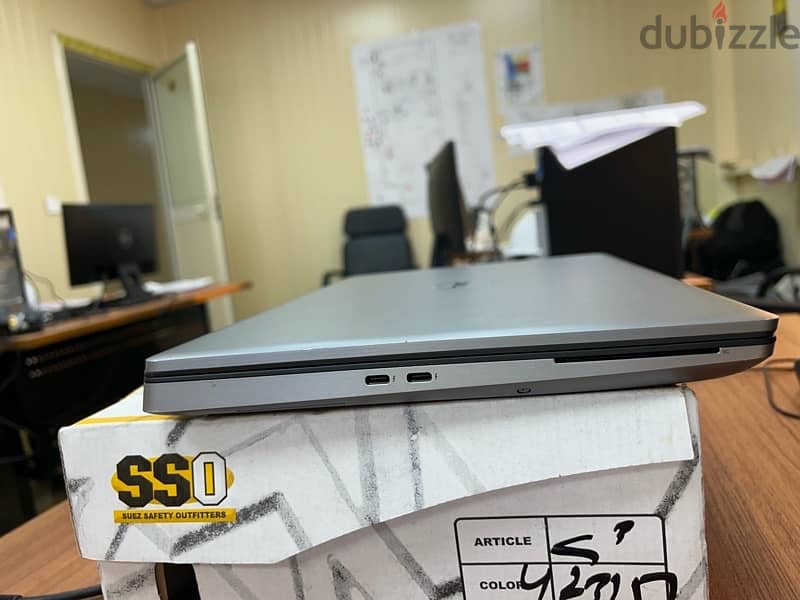 Dell Precision 7750 l 3