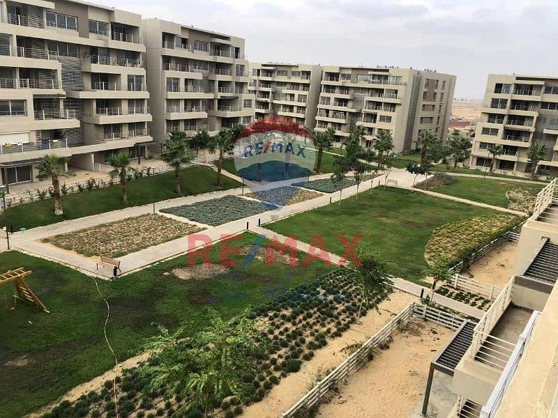 Apartment 205m Very Prime Location in Capital Gardens Palm Hills 7