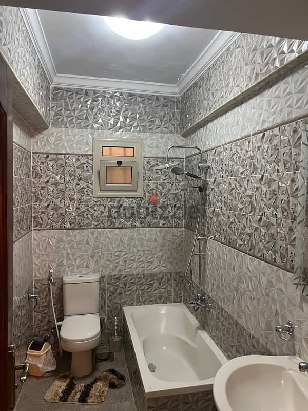 دوبلكس للبيع ٣٥٠ متر من المالك جنوب الاكاديميه / duplex for sale 9