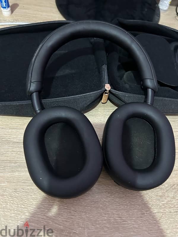 Sony WH 1000XM5 Noise Cancelling Wireless Headphones 0