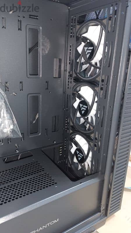 gaming case 4 ARGB FAN 1