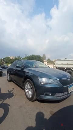 Skoda Superb 2019 0