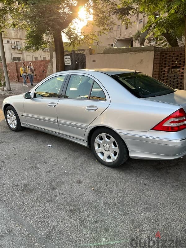 Mercedes-Benz C200 2007 1