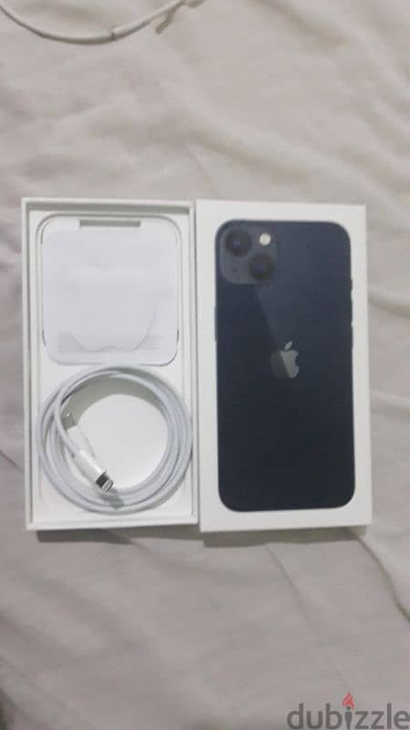 iPhone 13 black 3