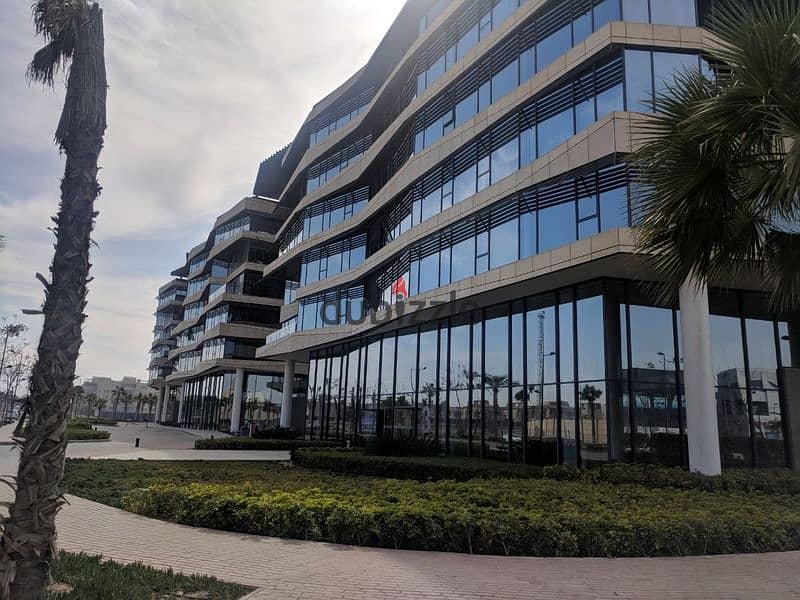 مكتب للايجار في بوليجن سوديك بيفرلي هيلز الشيخ زايد  office for rent in the polygon sodic beverly hills el sheikh zayed 7