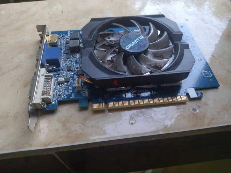 كارت شاشة Nvidia GeForce GT 640 2 gb  و Nvidia GeForce GT 730 2gb 1