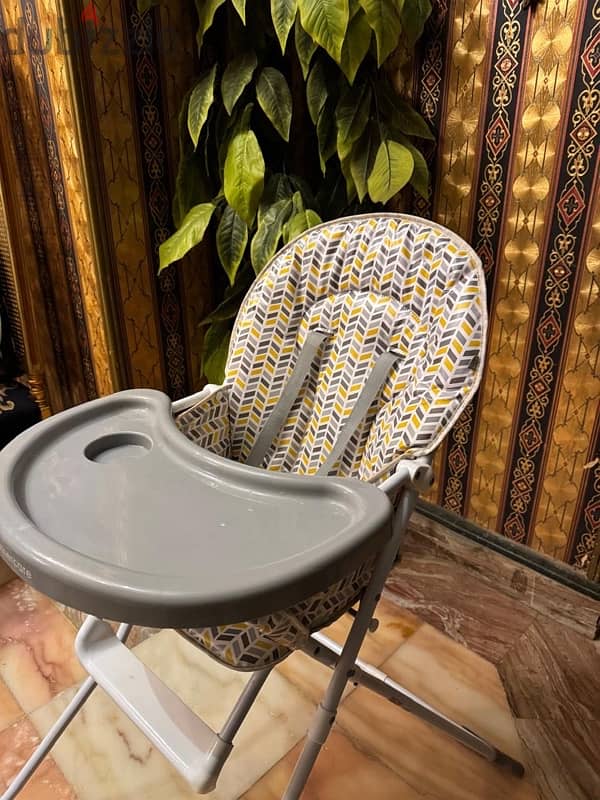 Mothercare feeding chair 1