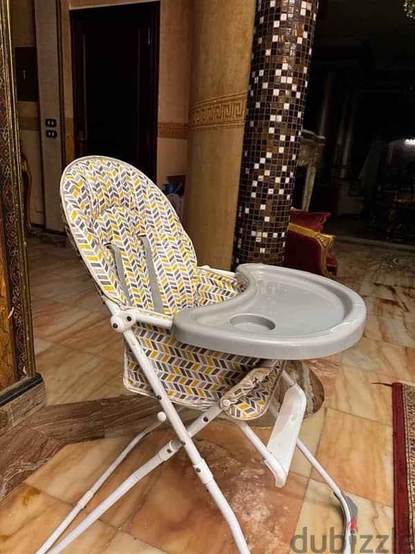 Mothercare feeding chair 3