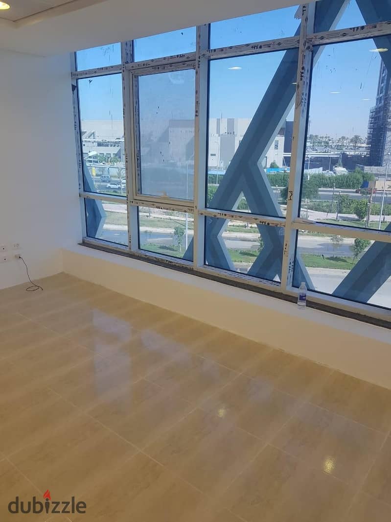 مكتب لقطة للايجار في كازان بلازا خلف مول العرب office for rent in kazan plaza behind mall of arabia 2