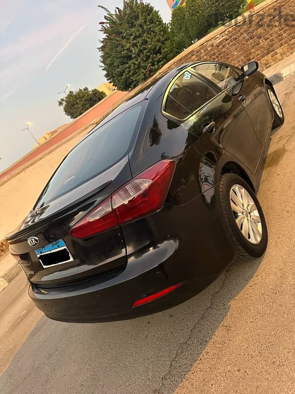 Kia Cerato 2014 4