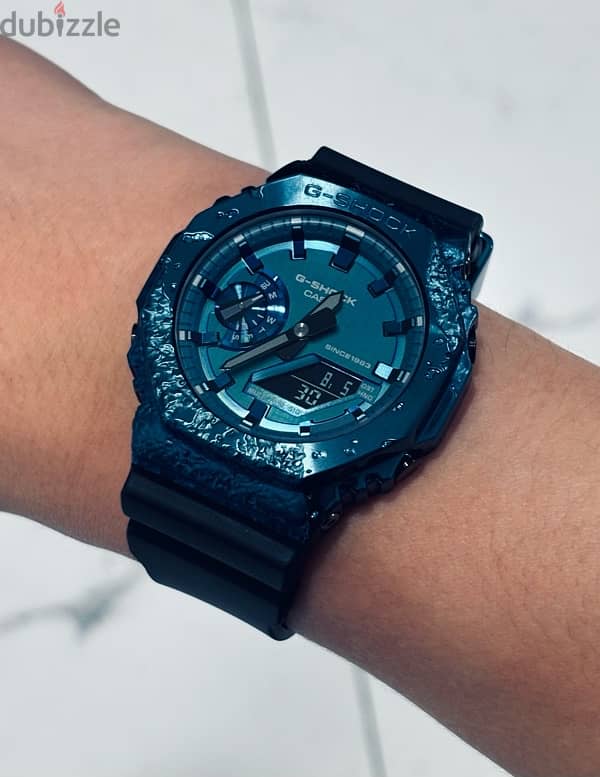 Casio G-Shock 40th anniversary limited edition blue 3