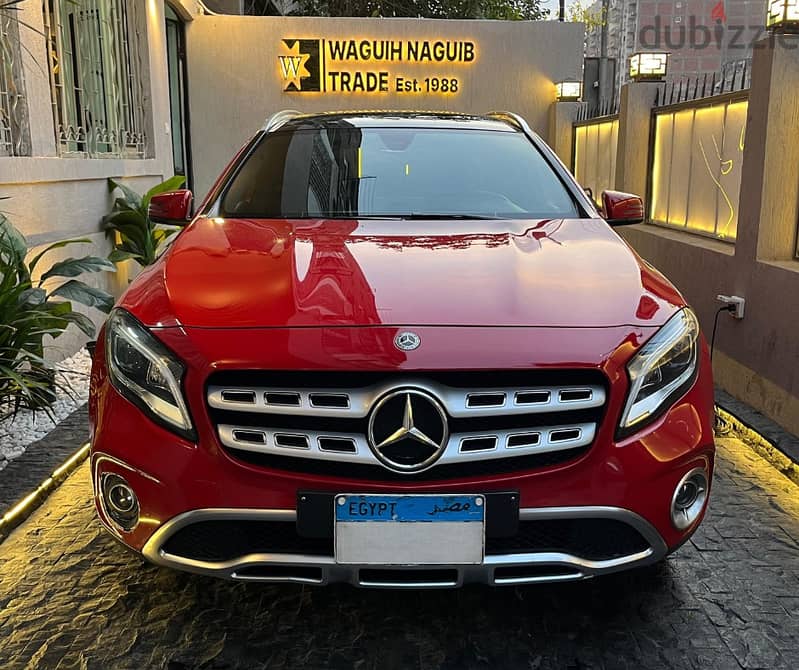 Mercedes-Benz GLA 200 2019 AMG 0