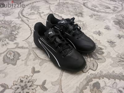 Boys original puma shoes size 30 fit 29 كوتشي بوما اوريجينال