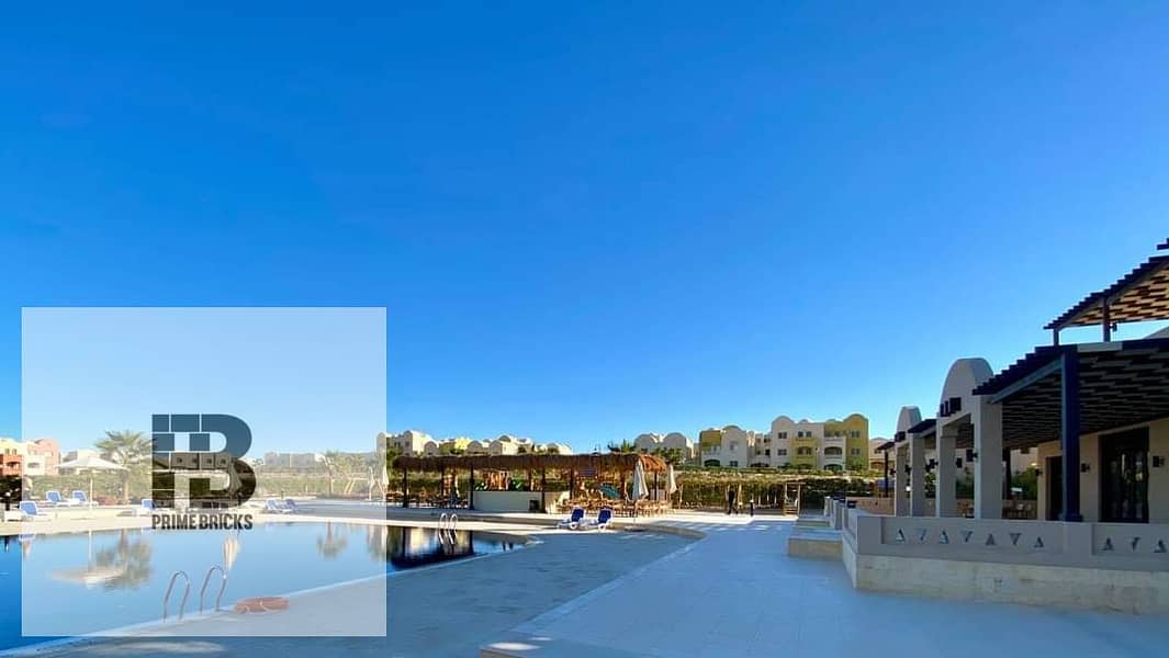 For sale, a fully finished apartment with a garden, directly on the lagoon in New El Gouna, Makadi Heights, with a down payment of only 10% 0