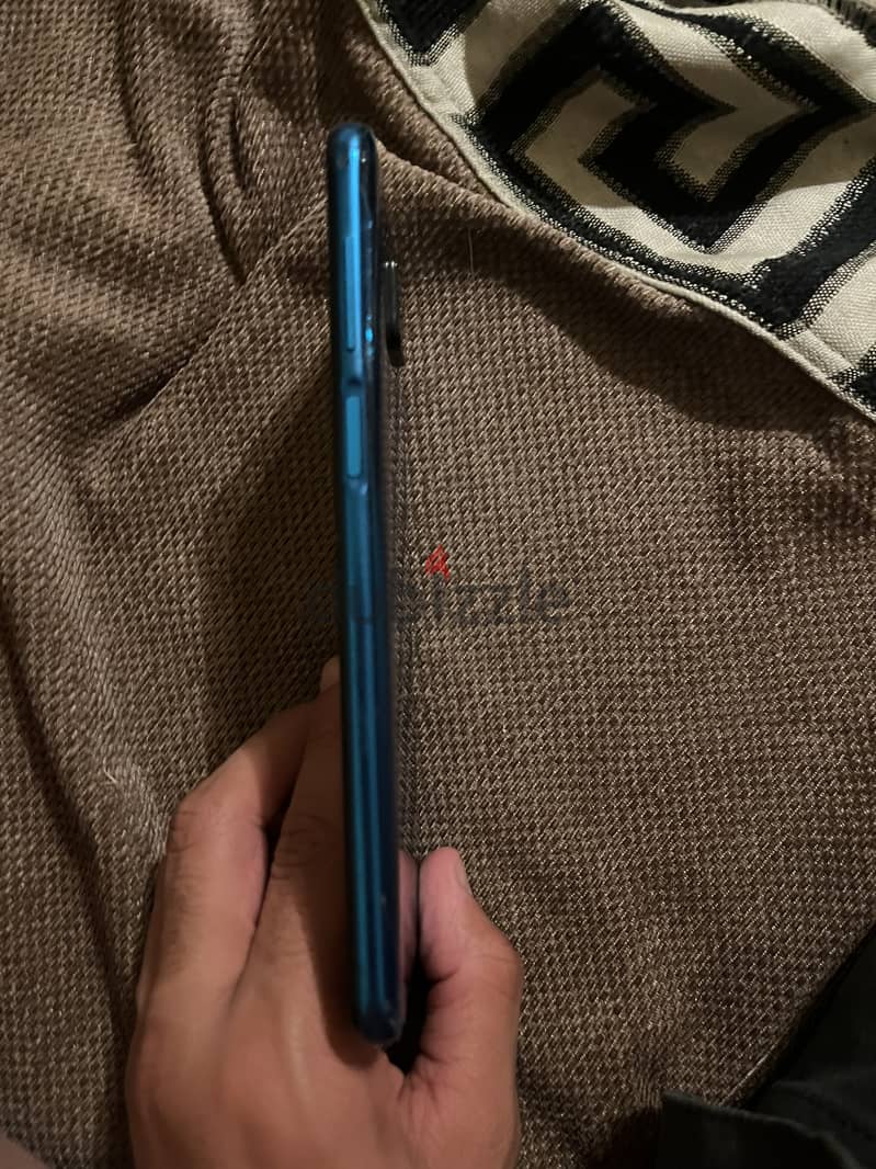 Xiamoi note 9s 3