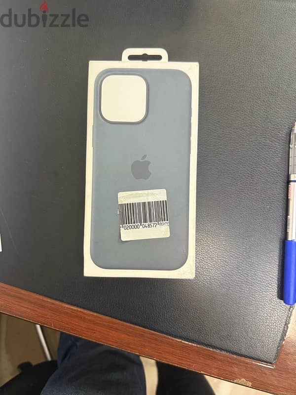 case iphone 16 pro max 1