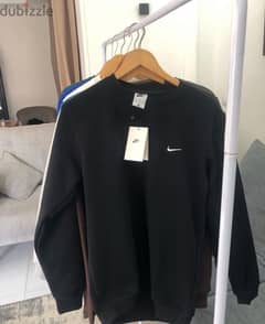 Nike sweatshirt / بلوفر نايك 0