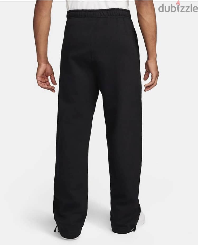 Nike black sweatpants / بنطلون نايك اسود 1