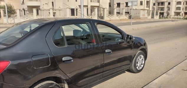 Renault Logan 2015 اتوماتيك فابريكة بره و جوه