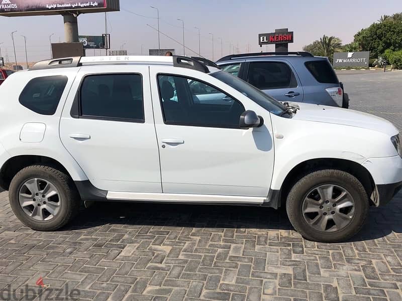 كسر زيرو SUV للايجار بالسائق فقط 0