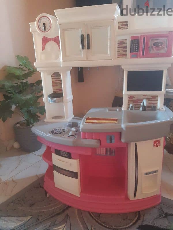 Playhouse and kitchen for kids   بيت اطفال ومطبخ امريكي الصنع 2